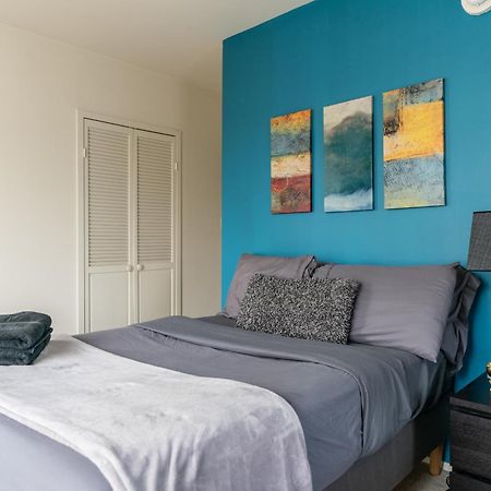 2 Bedroom Condo With A View Near The Grove ロサンゼルス エクステリア 写真